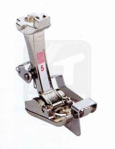 Фото  Лапка для швейных машин №5 для потайного стежка Bernina (оригинал) | Текстильторг